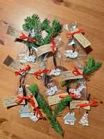 Vyrábíme dárečky z perliček a falešného porcelánu.